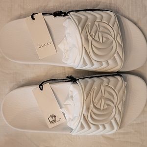 Gucci 72s Sliders BRAND NEW WITH TAG/BOX